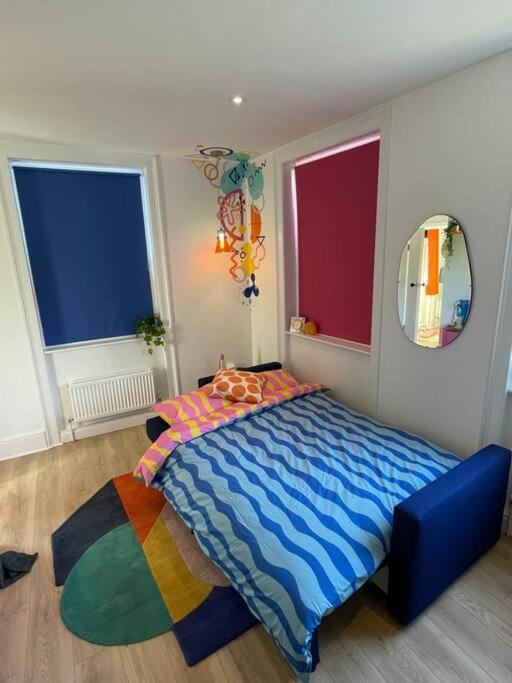 Colourful Apartment In Margate KENT Extérieur photo