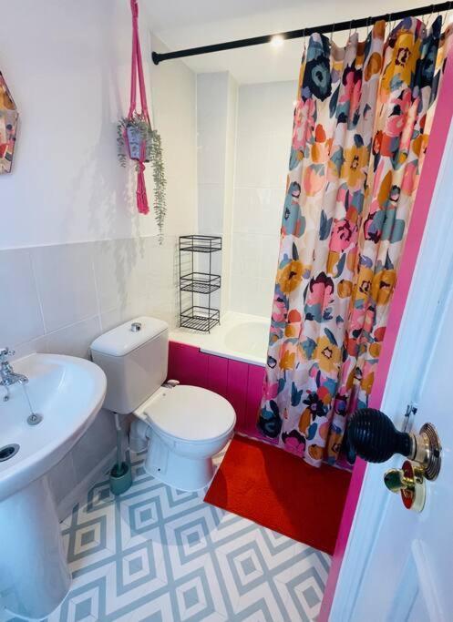 Colourful Apartment In Margate KENT Extérieur photo